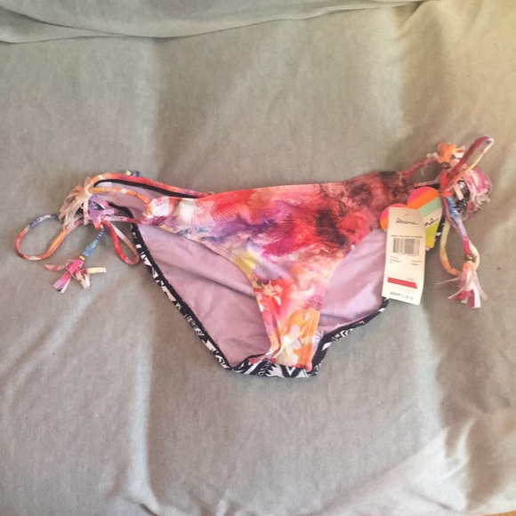NWT Raisins fringe string bikini. - Picture 4 of 5